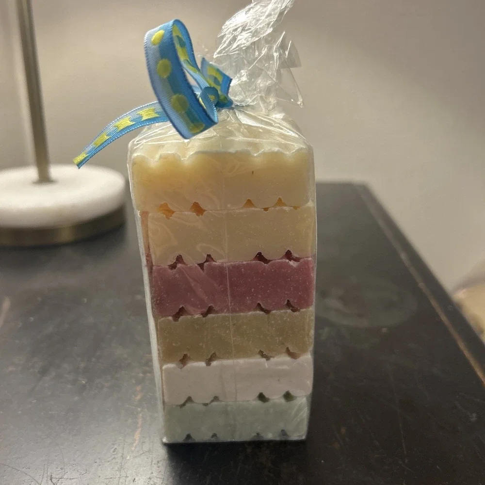 Potions And Possibilities England Handmade Soap- 6‎ 80g Bars